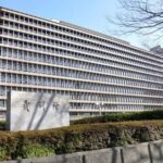 レス2番のリンク先のサムネイル画像