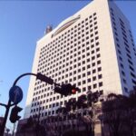 レス2番のリンク先のサムネイル画像