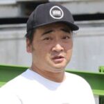 レス4番のリンク先のサムネイル画像