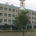 レス2番のリンク先のサムネイル画像